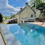 Penzion Le 24 Proche Du Futuroscope - Jacuzzi Compris 4*