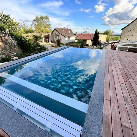 Le 24 Proche Du Futuroscope - Jacuzzi Compris 4* Beaumont