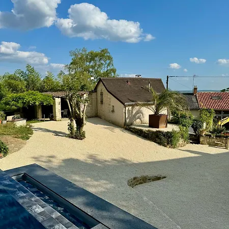 Gasthuis Le 24 Proche Du Futuroscope - Jacuzzi Compris 4*