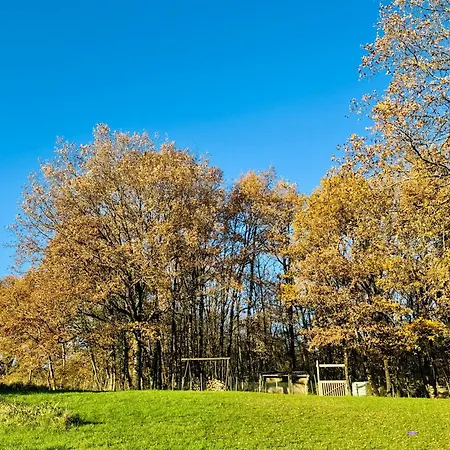 Gasthuis Le 24 Proche Du Futuroscope - Jacuzzi Compris