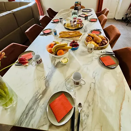 Gasthuis Le 24 Proche Du Futuroscope - Jacuzzi Compris 4*