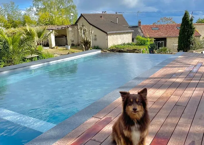 Le 24 Proche Du Futuroscope - Jacuzzi Compris