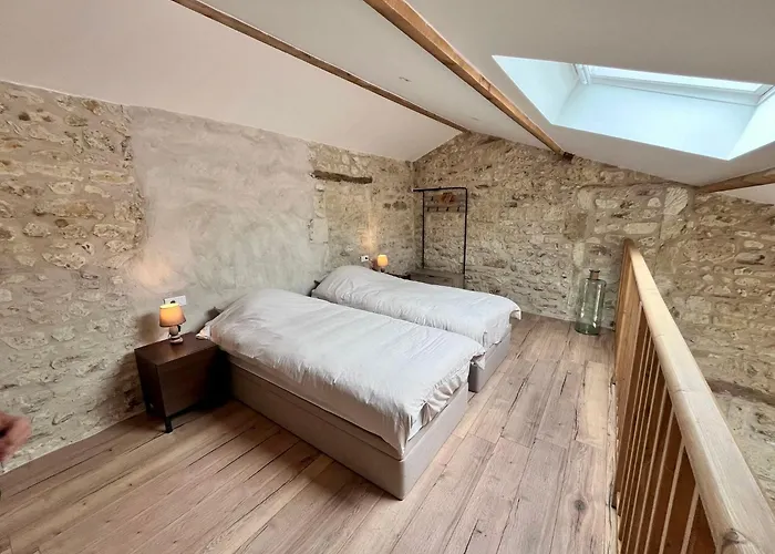 Le 24 Proche Du Futuroscope - Jacuzzi Compris Beaumont (Vienne)