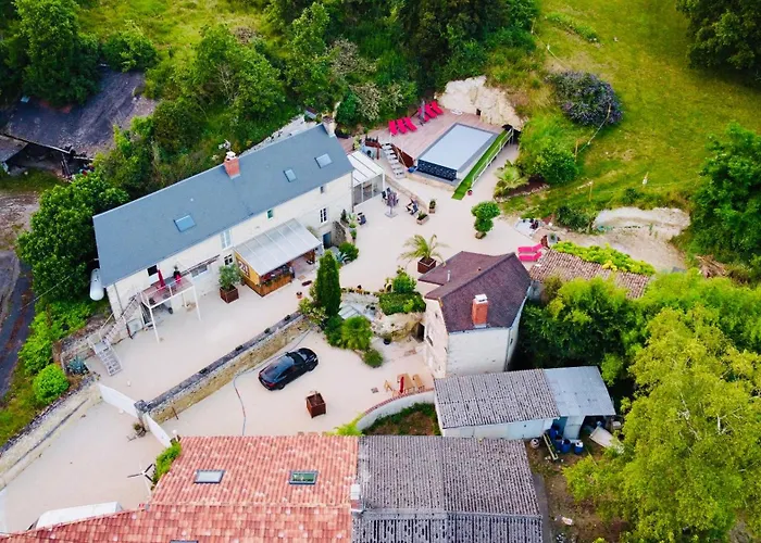Le 24 Proche Du Futuroscope - Jacuzzi Compris