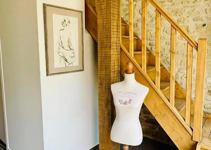 Le 24 Proche Du Futuroscope - Jacuzzi Compris Pensión Beaumont (Vienne)