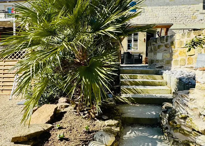 Pensión Le 24 Proche Du Futuroscope - Jacuzzi Compris